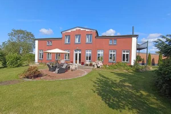   Bauernhaus 1 -Lund, mit Balkon-