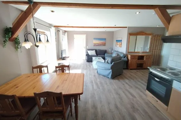   Bauernhaus  -Sommar, mit Südbalkon