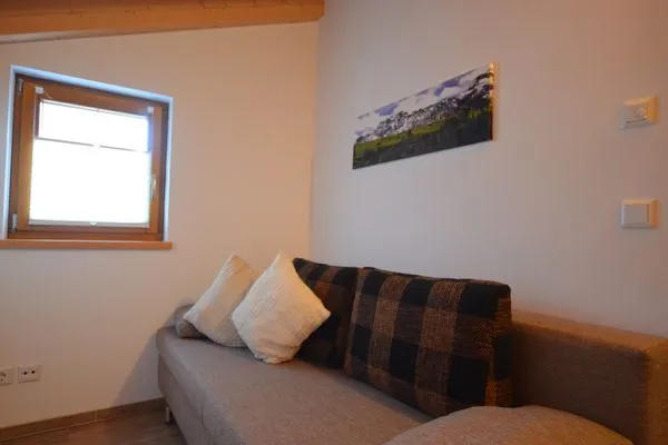 Schlafzimmer 3 mit Schlafsofa  Alpenrose - Feriendorf Via Claudia Haus 53