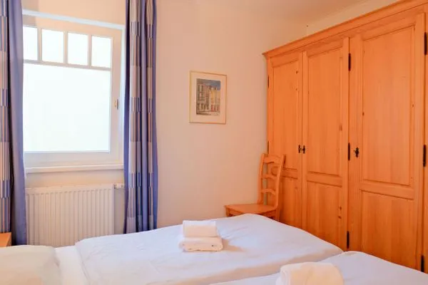 Schlafzimmer  Apartmenthaus Sonnenburg Ferienwohnung 12