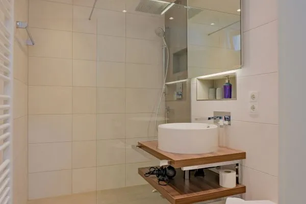 Badezimmer  Apartmenthaus Sonnenburg Ferienwohnung 13