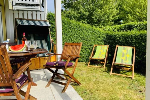 Gartenblick  Villa Laura Cottage Ferienwohnung 103