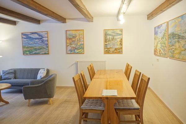  Ferienhaus 2 "Der Künstlergarten"  - Ess- und Wohnbereich