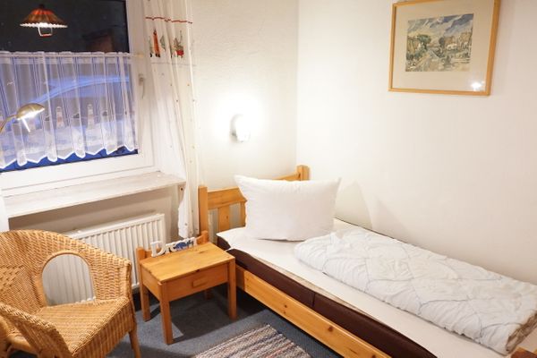  Ferienhaus 2 "Der Künstlergarten"  - Einzelbett