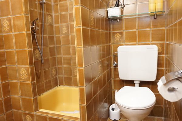  Ferienhaus 2 "Der Künstlergarten"  - Badezimmer