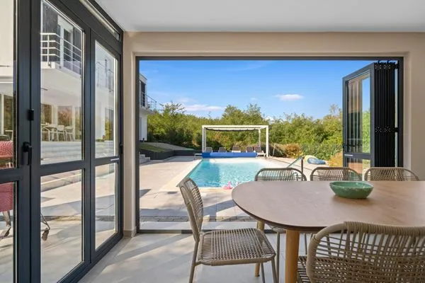   Ferienvilla Mala-Diva