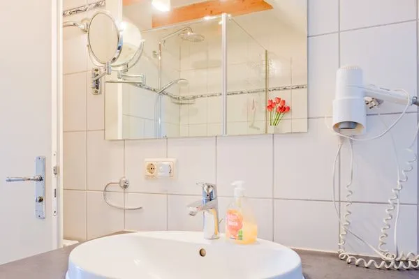 Badezimmer  Ferienwohnung Haffblick im Haus am Yachthafen