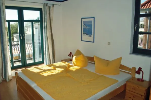 Schlafen I mit Doppelbett  Albatros Whg.01
