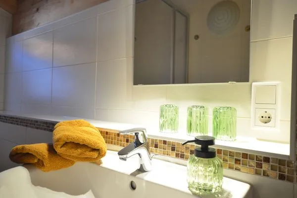 Badezimmer  Alpenrose - Feriendorf Via Claudia Haus 53