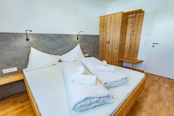 Doppelbett  Happy Aich 2 by Alpenidyll Apartments