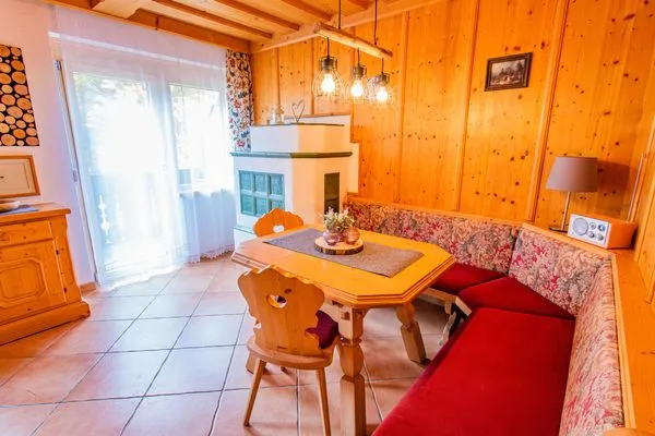 Wohn- und Essbereich  Bergidyll 10 by Alpenidyll Apartments