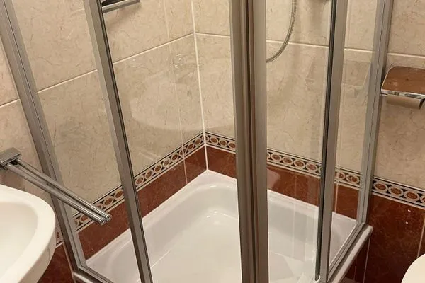 Badezimmer 2, Dusche und WC  Bergidyll 5 by Alpenidyll Apartments