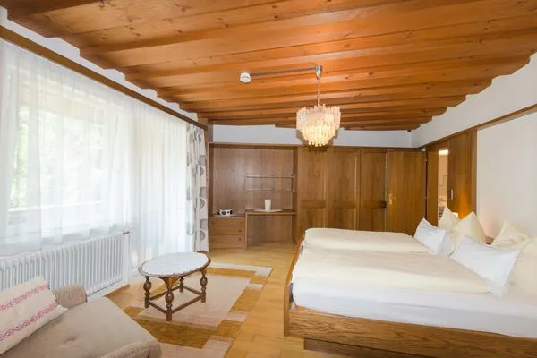 Doppelbett  City Life 2 by Alpenidyll Apartments