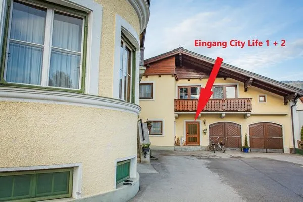 Eingang  City Life 2 by Alpenidyll Apartments