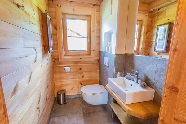 toilet  Chalet Huber by Alpenidyll Apartments