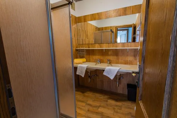 Dusche  Huberhof 10 by Alpenidyll Apartments