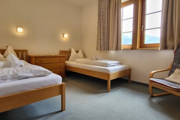 Schlafzimmer 2, 2 Einzelbetten  S`Gerhardter by Alpenidyll Apartments