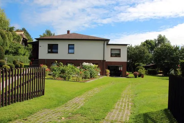 Fassade / Eingang  Ferienwohnung in Boddennähe