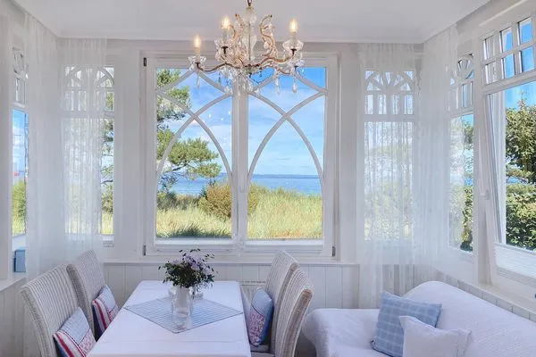 Meerblick  Villa Hansa App. B1 - Ferienwohnung mit atemberaubendem Blick auf die Ostsee