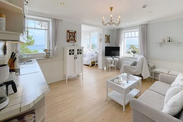 Wohnzimmer  Villa Hansa App. B2 - wunderbarer Meerblick im Wintergarten