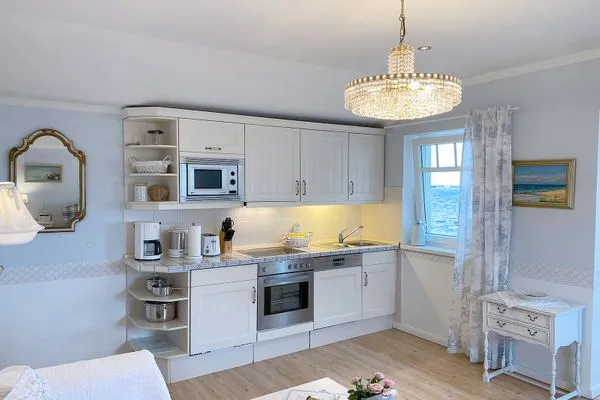 Küche / Küchenzeile  Villa Hansa App. B3 - Panormameerblick über die ganze Lübecker Bucht