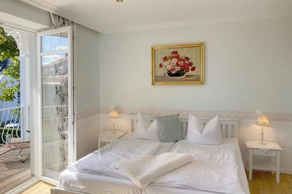 Wohnzimmer  Villa Hansa App. C2 - strandnahes Studio mit Südbalkon & Seeblick