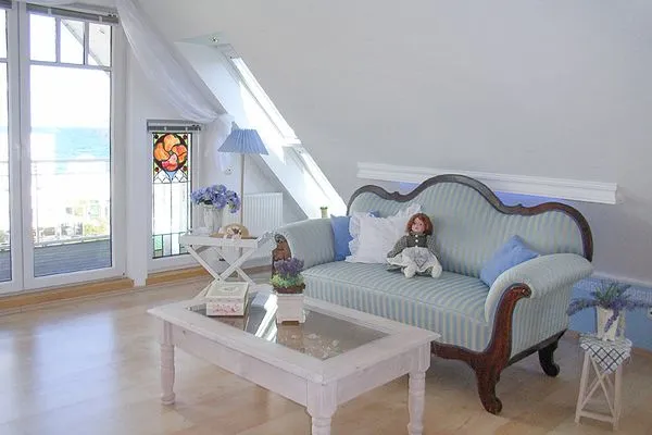 Wohnzimmer  Haus Anholt App. 39 - großzügige Studiowohnung in der Strandallee mit Teilmeerblick