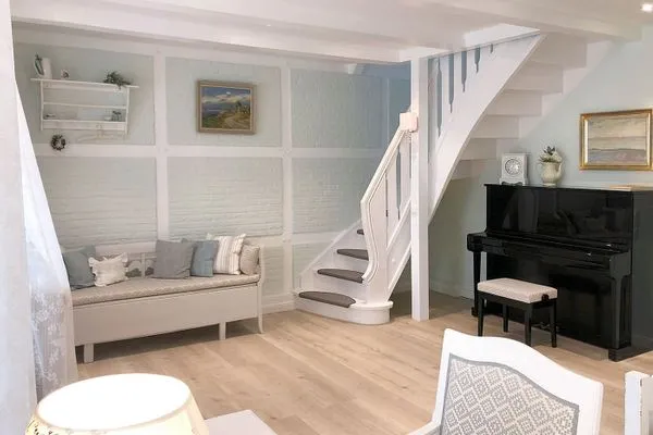 Wohnzimmer  Unser Sommerhaus - Ferienhaus mit Garten, Balkonen & Sonnenterrasse