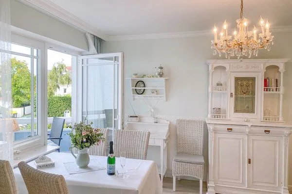   Haus Midsommer App. 19 - Stilvolle Bäderarchitektur nahe Strand