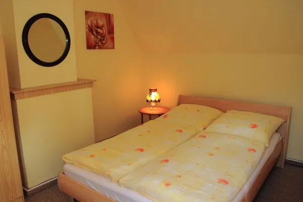 Schlafzimmer  Ferienwohnung Karger - ländlich gelegen im Ort Sagard