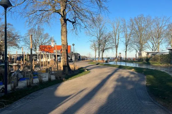  Bad Hoophuizen Chalet L-Cube 6 Nr. Eik 19