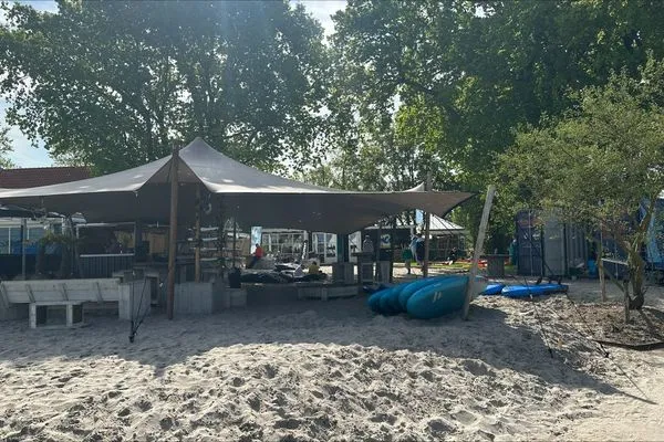  Bad Hoophuizen Chalet L-Cube 6 Nr. Eik 19