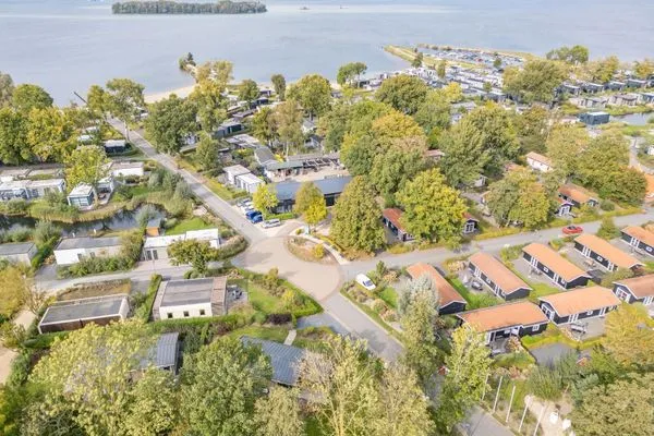  Bad Hoophuizen Chalet L-Cube 6 Nr. Eik 19