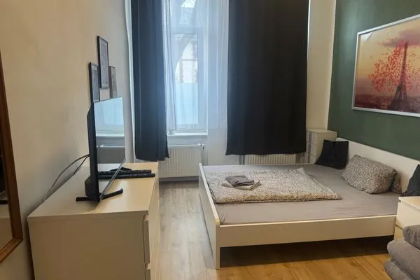 Schlafzimmer  Gemütliches Appartement "Gudrun" in Halle inklusive Parkplatz