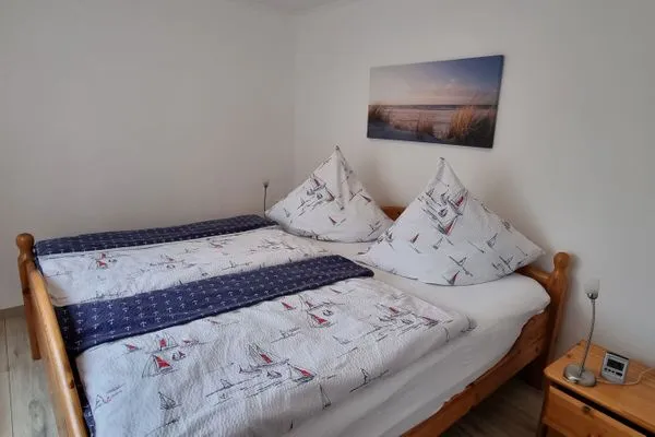 Schlafzimmer  Ferienwohnung Kollwitz -  ganz nah am Sassnitzer Stadthafen