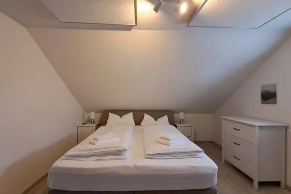 Bedroom  Astenglück