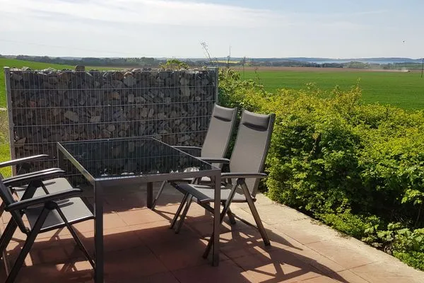 Terrasse  Ferienwohnung Kranichglück - im Herzen der Halbinsel Jasmund