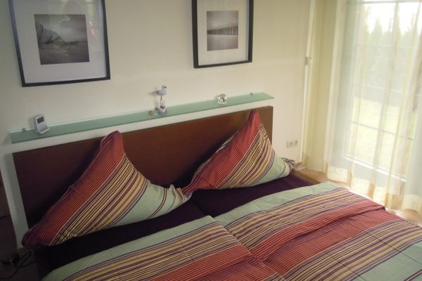  Jagdhaus 1 EG Wieck - Schlafzimmer