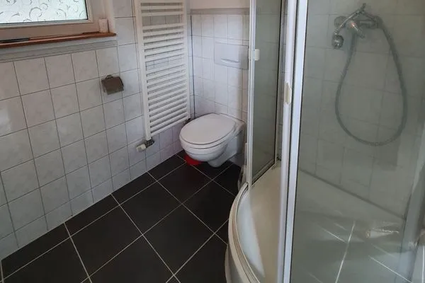 Badezimmer  Ferienwohnung Sonnenschein - im Herzen der Halbinsel Jasmund