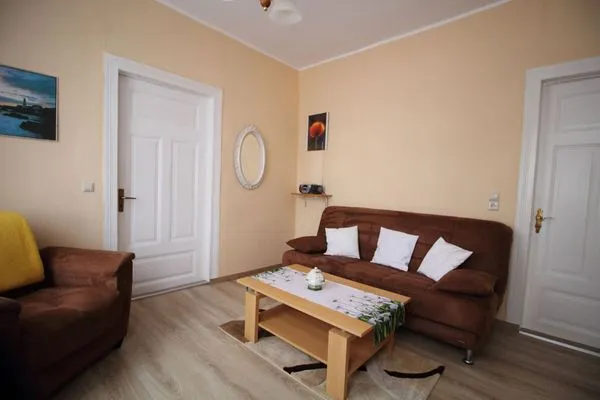 Wohnzimmer  Ferienwohnung Thurk - zentral in der Hafenstadt Sassnitz