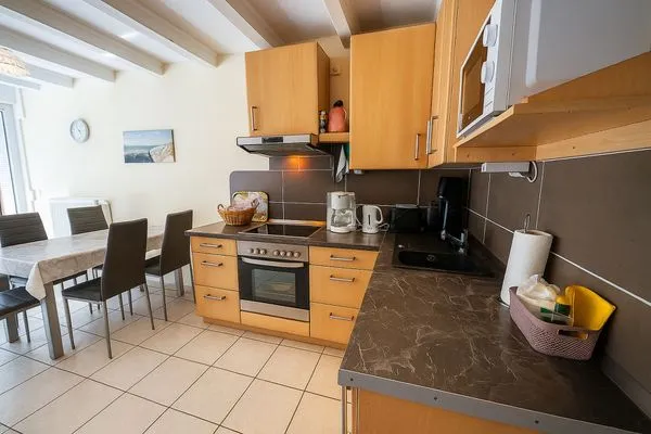 Küche / Küchenzeile  Schütte