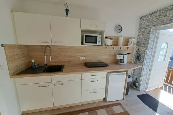 Küche / Küchenzeile  Ferienwohnung 2 Kleine Seestraße - in der Stadtmitte
