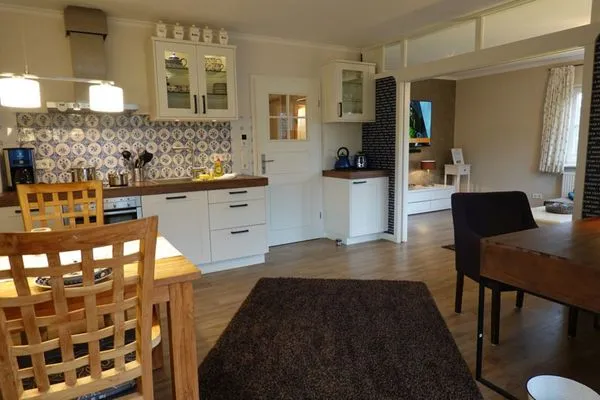 Küche / Küchenzeile  Austernperle