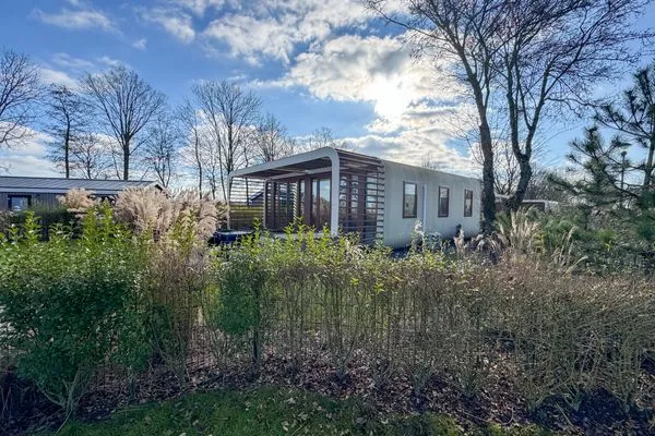  Bad Hoophuizen Chalet Deluxe mit Zaun Nr. Zuiderzee 66