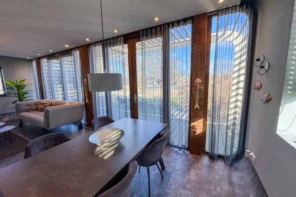  Bad Hoophuizen Chalet Deluxe mit Zaun Nr. Zuiderzee 66