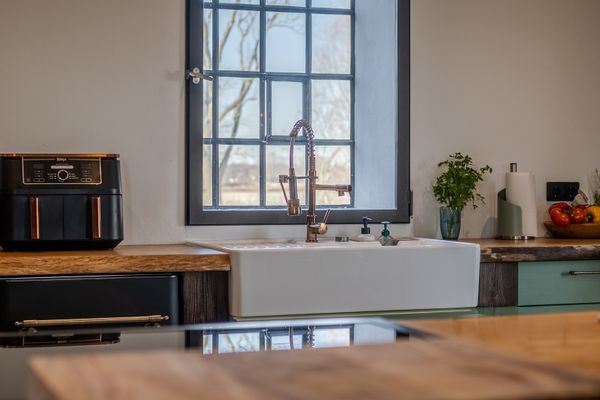  Scheune 1746 Tating - Spüle