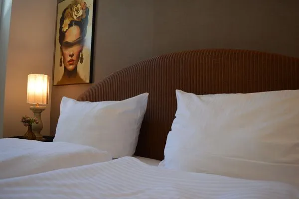 Bett  Bomhoffstr. 15, Whg. 4