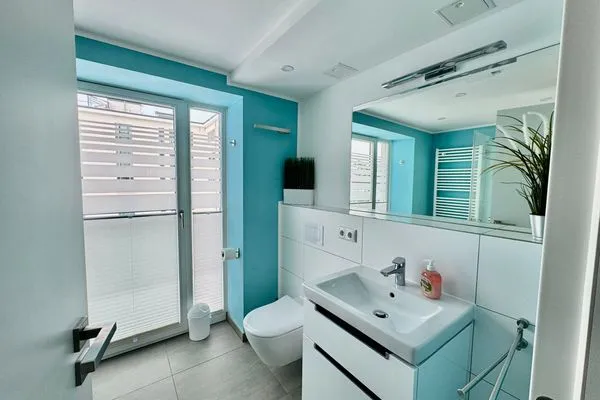 Badezimmer  FeWo Meeresglück in PRORA . 7.37