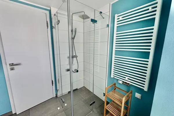 Badezimmer  FeWo Meeresglück in PRORA . 7.37