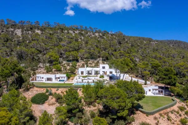 Vogelperspektive  Villa Vadella Ibiza